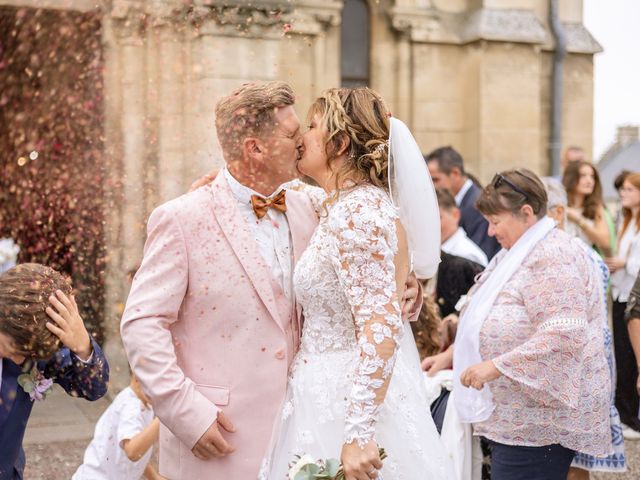 Le mariage de Cyril et Julie à Fleury-sur-Orne, Calvados 13