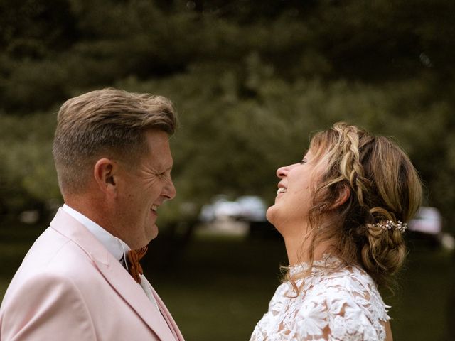 Le mariage de Cyril et Julie à Fleury-sur-Orne, Calvados 28