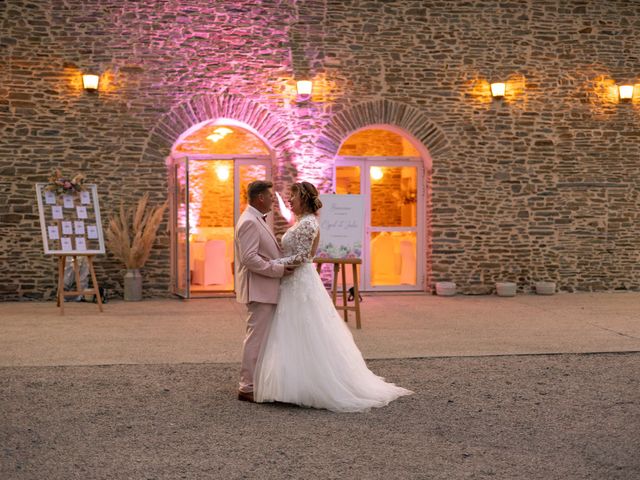 Le mariage de Cyril et Julie à Fleury-sur-Orne, Calvados 33