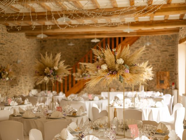 Le mariage de Cyril et Julie à Fleury-sur-Orne, Calvados 47