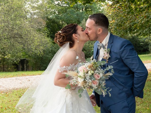 Le mariage de Nicolas et Rebecca à Roanne, Loire 20