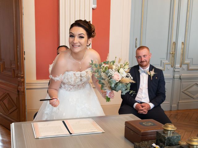 Le mariage de Nicolas et Rebecca à Roanne, Loire 39