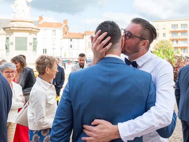 Le mariage de Nicolas et Rebecca à Roanne, Loire 42