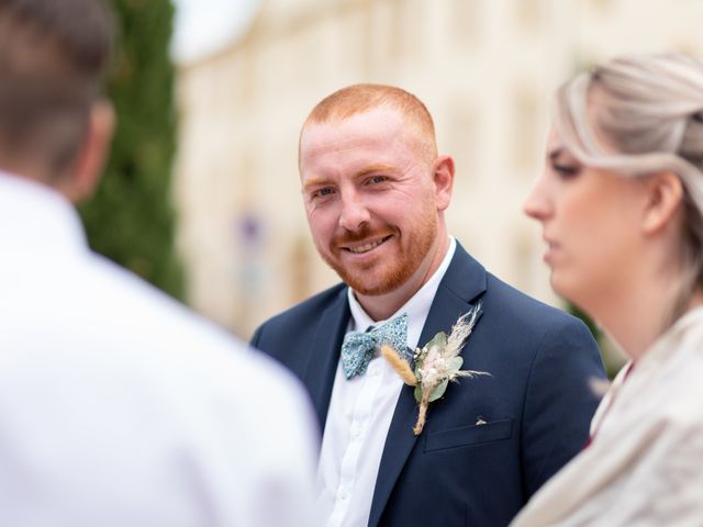 Le mariage de Nicolas et Rebecca à Roanne, Loire 43