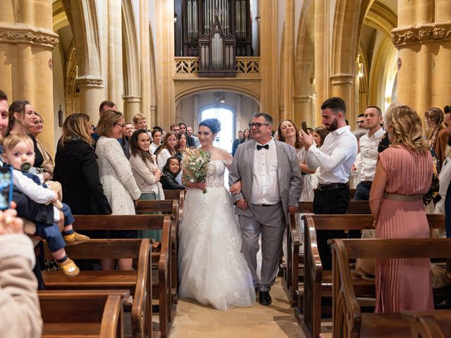 Le mariage de Nicolas et Rebecca à Roanne, Loire 47