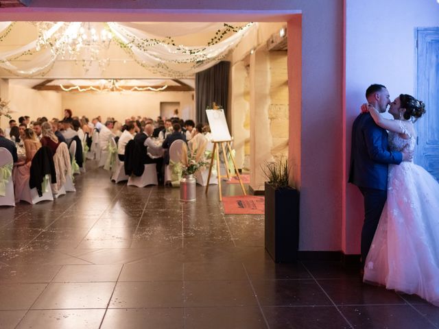 Le mariage de Nicolas et Rebecca à Roanne, Loire 77