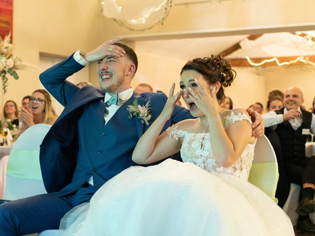 Le mariage de Nicolas et Rebecca à Roanne, Loire 86