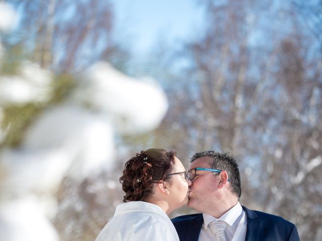 Le mariage de Laura et Sébastien à Valuéjols, Cantal 8