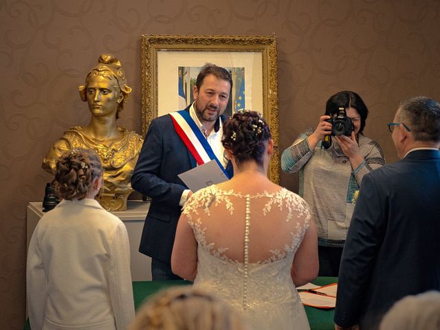 Le mariage de Laura et Sébastien à Valuéjols, Cantal 17