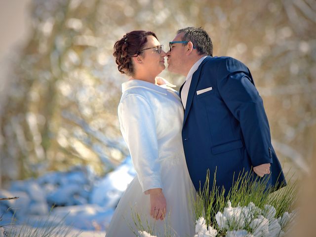 Le mariage de Laura et Sébastien à Valuéjols, Cantal 50