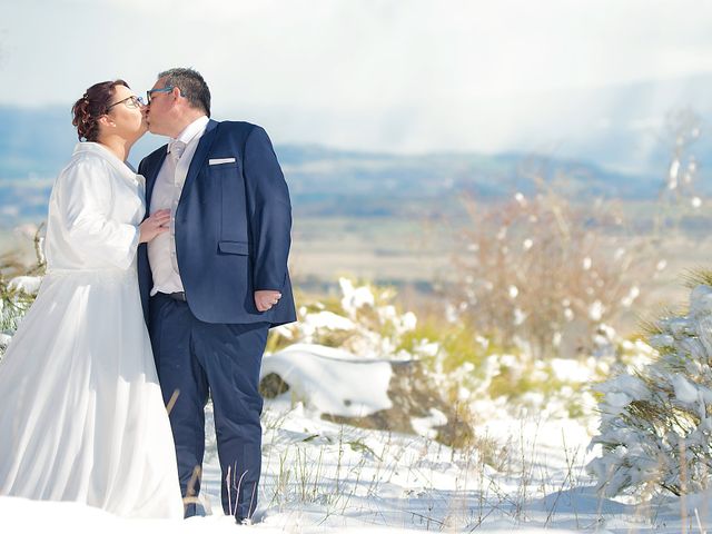 Le mariage de Laura et Sébastien à Valuéjols, Cantal 53