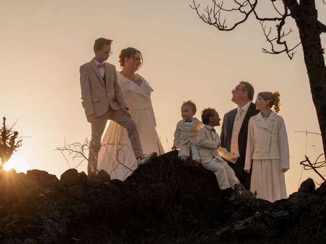 Le mariage de Laura et Sébastien à Valuéjols, Cantal 58