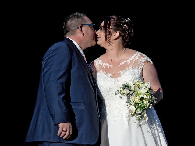 Le mariage de Laura et Sébastien à Valuéjols, Cantal 63