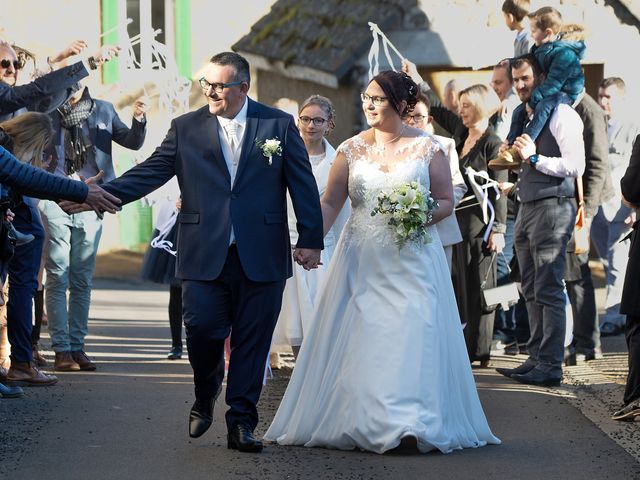 Le mariage de Laura et Sébastien à Valuéjols, Cantal 68