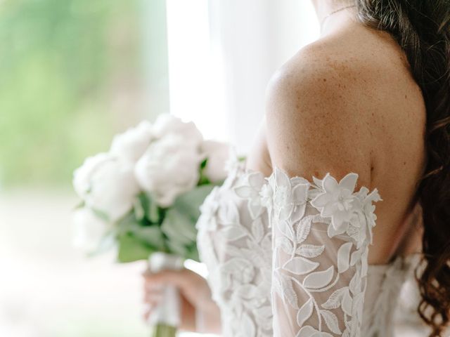 Le mariage de Romain et Mégane à Orges, Haute-Marne 4