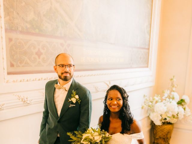 Le mariage de Romain et Elodie à Clichy, Hauts-de-Seine 17