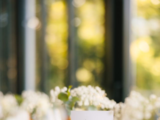 Le mariage de Romain et Elodie à Clichy, Hauts-de-Seine 33