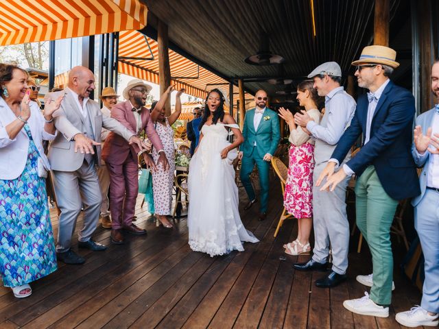 Le mariage de Romain et Elodie à Clichy, Hauts-de-Seine 30