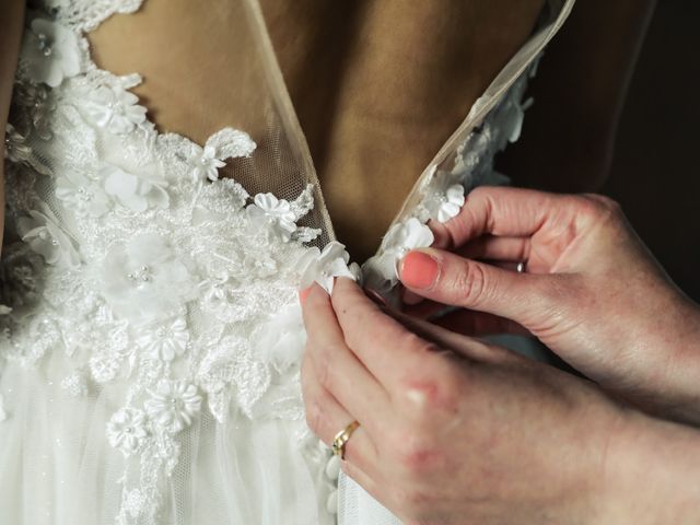 Le mariage de Pierre et Yuelian à Carrières-sur-Seine, Yvelines 15