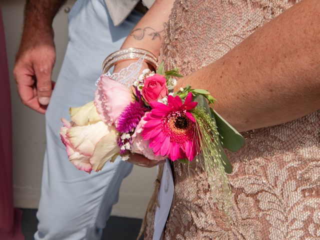 Le mariage de Cédric et Lydie à Saint-Cirq-Lapopie, Lot 19