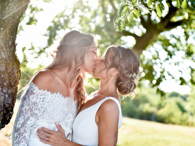 Le mariage de Ophélie et Julie à Pusignan, Rhône 40