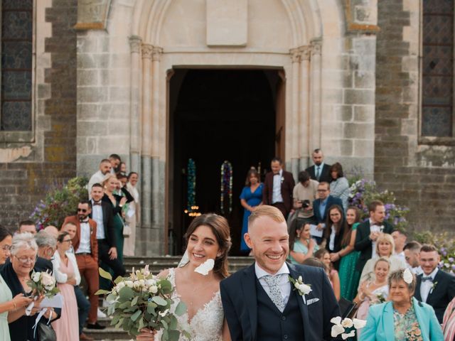 Le mariage de Pierre et Marina à Châteaugiron, Ille et Vilaine 38