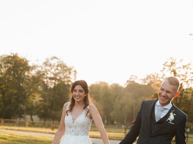 Le mariage de Pierre et Marina à Châteaugiron, Ille et Vilaine 64