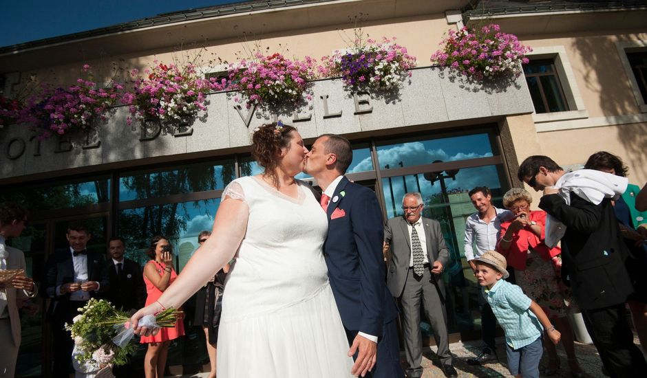 Le mariage de Alexandre et Amandine à Bonchamp-lès-Laval, Mayenne