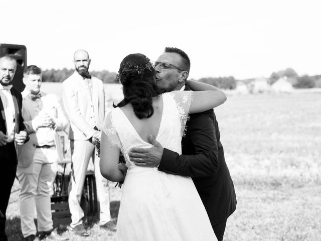 Le mariage de Maxime et Manon à Ingrandes, Vienne 44