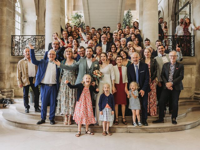 Le mariage de Paul et Clémence à Saint-Éloi-de-Fourques, Eure 34
