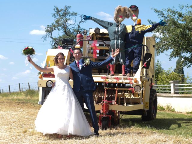 Le mariage de Loulou et Elodie à Hennezis, Eure 16