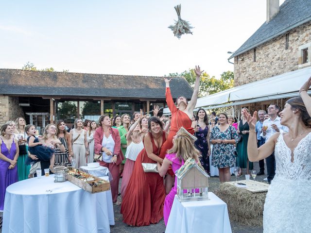 Le mariage de Paul et Maurane à Le Monastère, Aveyron 35