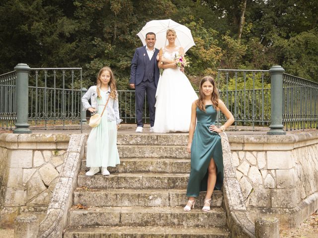 Le mariage de Emmanuel et Amandine à Saint-Laurent-de-la-Barrière, Charente Maritime 48