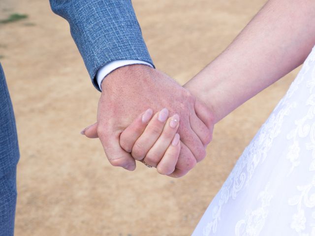 Le mariage de Eric et Myriam à Veauche, Loire 5