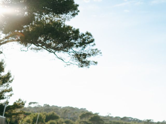 Le mariage de Romain et Cassandra à Porquerolles, Var 16