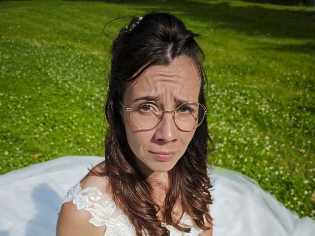 Le mariage de Jimmy et Emmanuelle à Vire, Calvados 11