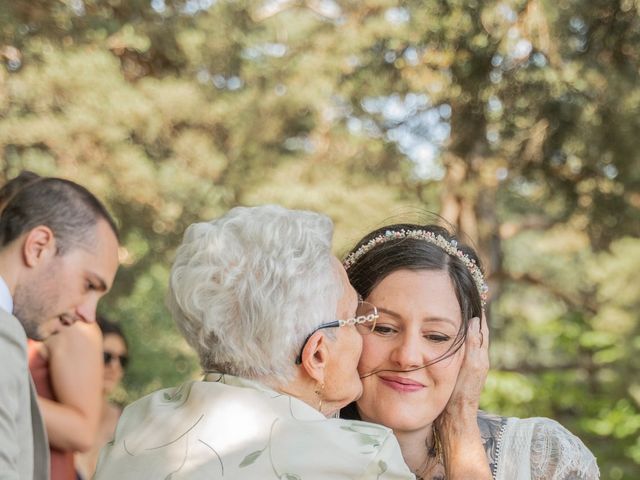 Le mariage de Jérremy et Honorine à Saint-Laurent-du-Pape, Ardèche 16