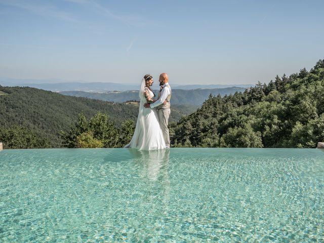 Le mariage de Jérremy et Honorine à Saint-Laurent-du-Pape, Ardèche 28