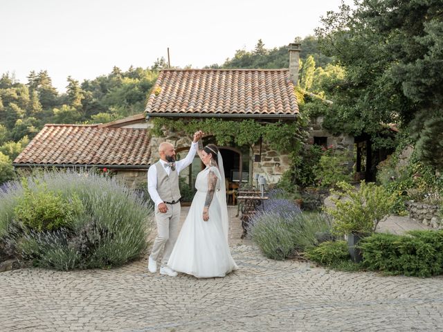 Le mariage de Jérremy et Honorine à Saint-Laurent-du-Pape, Ardèche 49