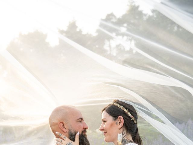 Le mariage de Jérremy et Honorine à Saint-Laurent-du-Pape, Ardèche 51