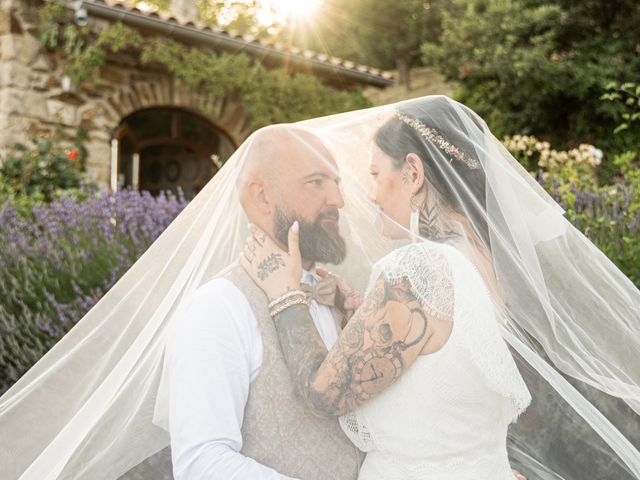 Le mariage de Jérremy et Honorine à Saint-Laurent-du-Pape, Ardèche 59