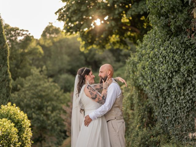 Le mariage de Jérremy et Honorine à Saint-Laurent-du-Pape, Ardèche 100