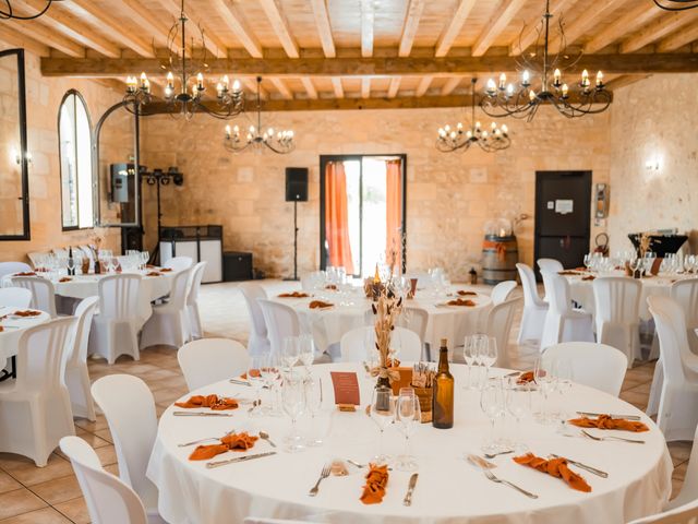 Le mariage de Romain et Tiphaine à Izon, Gironde 51