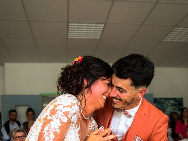 Le mariage de Laurenna et Freddy à Bazouges-la-Pérouse, Ille et Vilaine 26