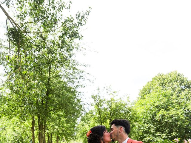 Le mariage de Laurenna et Freddy à Bazouges-la-Pérouse, Ille et Vilaine 49