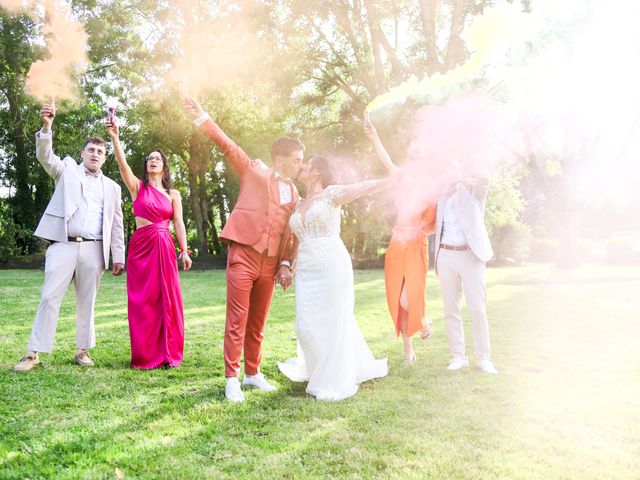 Le mariage de Laurenna et Freddy à Bazouges-la-Pérouse, Ille et Vilaine 65