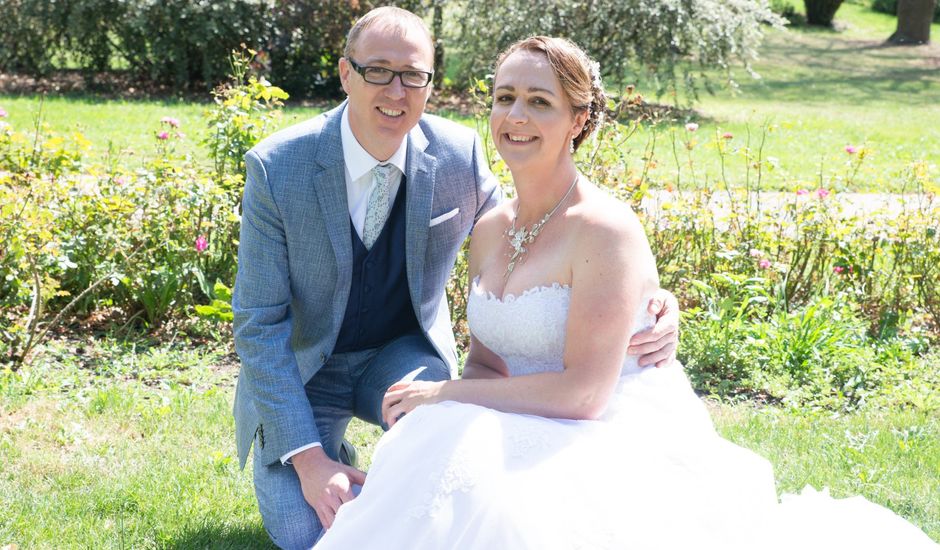 Le mariage de Eric et Myriam à Veauche, Loire