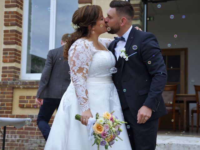 Le mariage de Benjamin et Ophélie à Mosles, Calvados 11