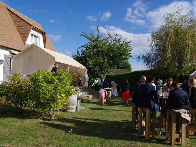 Le mariage de Benjamin et Ophélie à Mosles, Calvados 30