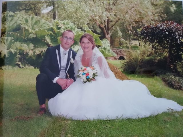Le mariage de Kevin et Cornelia à Plumergat, Morbihan 1